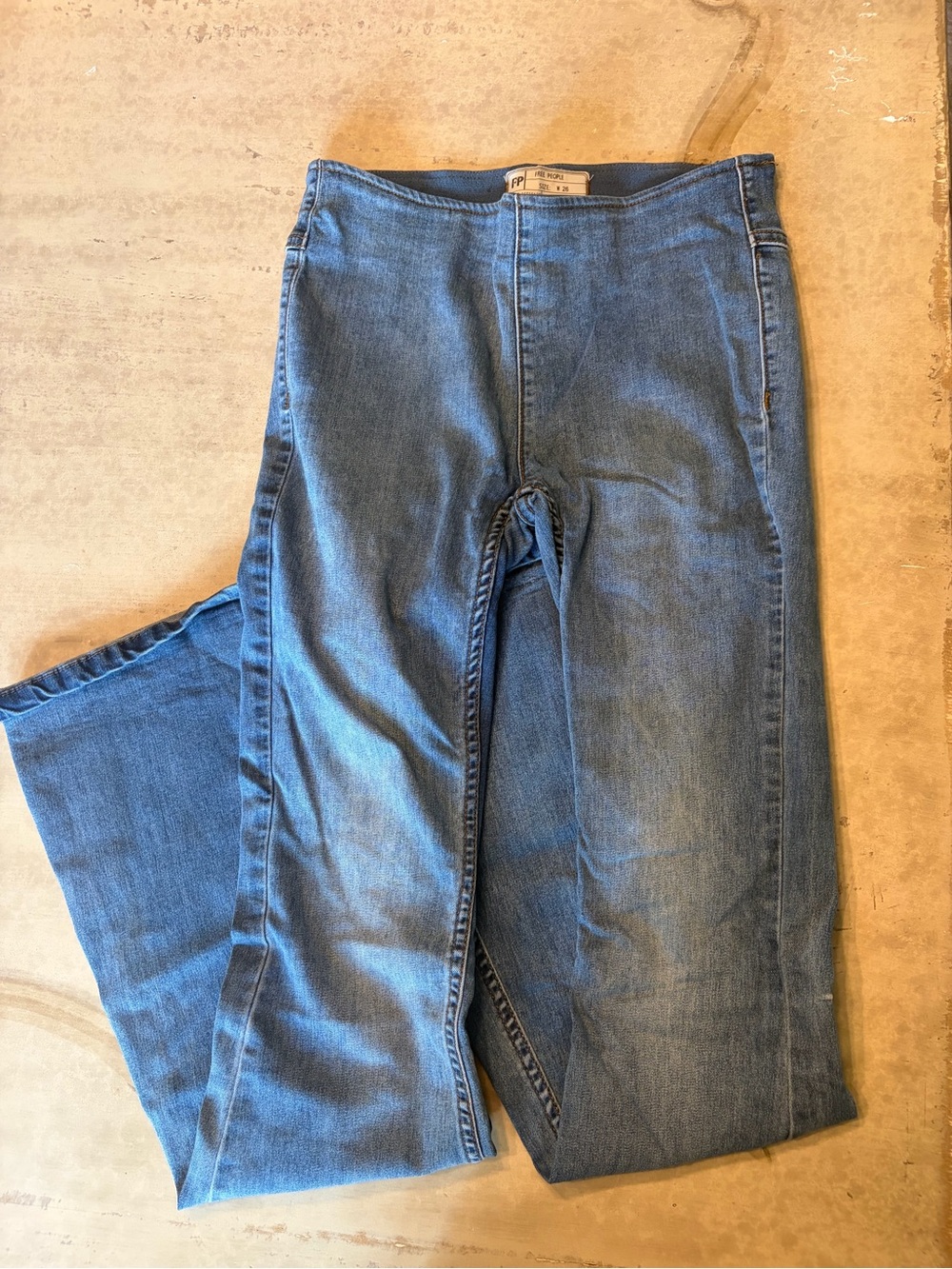Free People Women's Denim Skinny Jeans in Medium Blue Wash